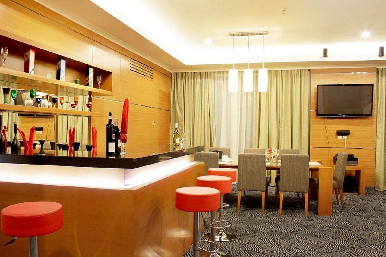 Lorin Sentul Hotel Bogor Ngoại thất bức ảnh