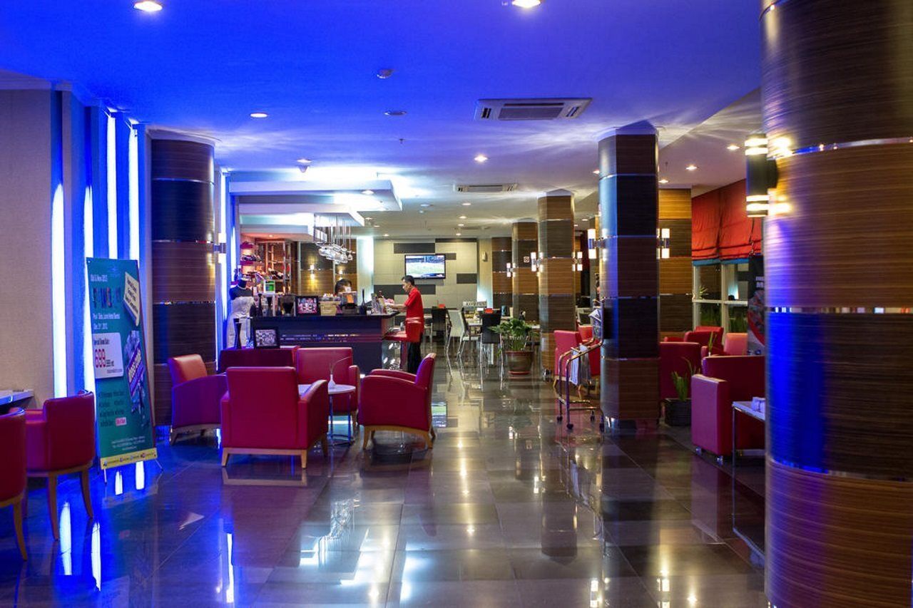 Lorin Sentul Hotel Bogor Ngoại thất bức ảnh